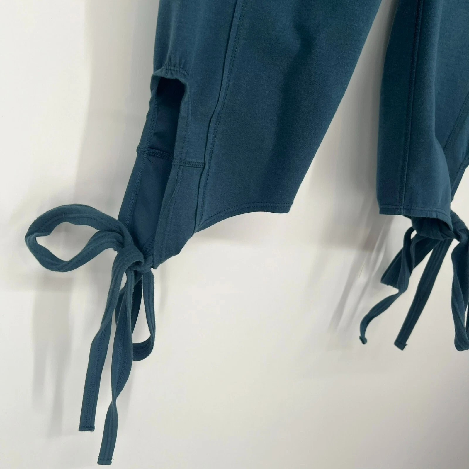 free-people-movement turnout activewear leggings