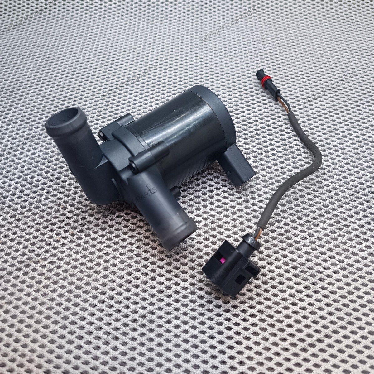 Water Pump Webasto Thermo Top C Parts 9002514B Water Pump For