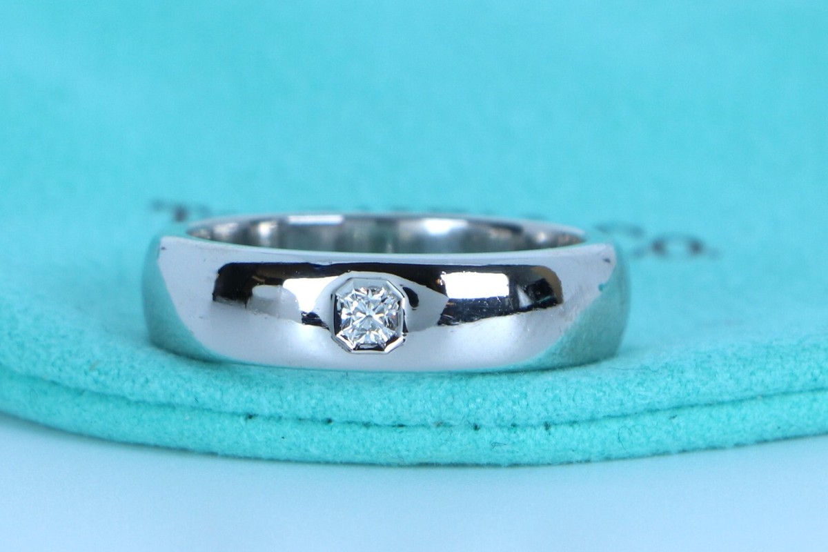 ティファニー LUCIDA リング $4,000 Men's Tiffany Lucida Platinum Diamond 6mm Wedding