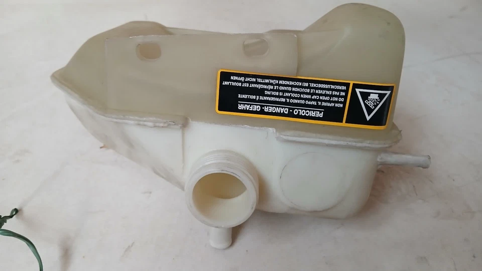 vasch acqua radiatore fiat uno turbo i.e. 7551041 - Immagine 2 di 4