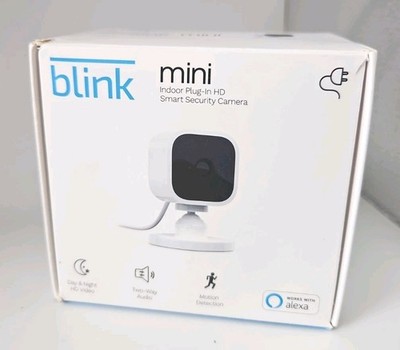 Blink Mini Indoor Plug-In Live HD Smart Security Camera New open box