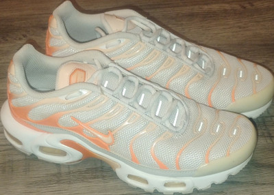 Nike Air Max Plus DM3033-100 White/Atomic Orange Low Top Lace-Up Mesh Women's