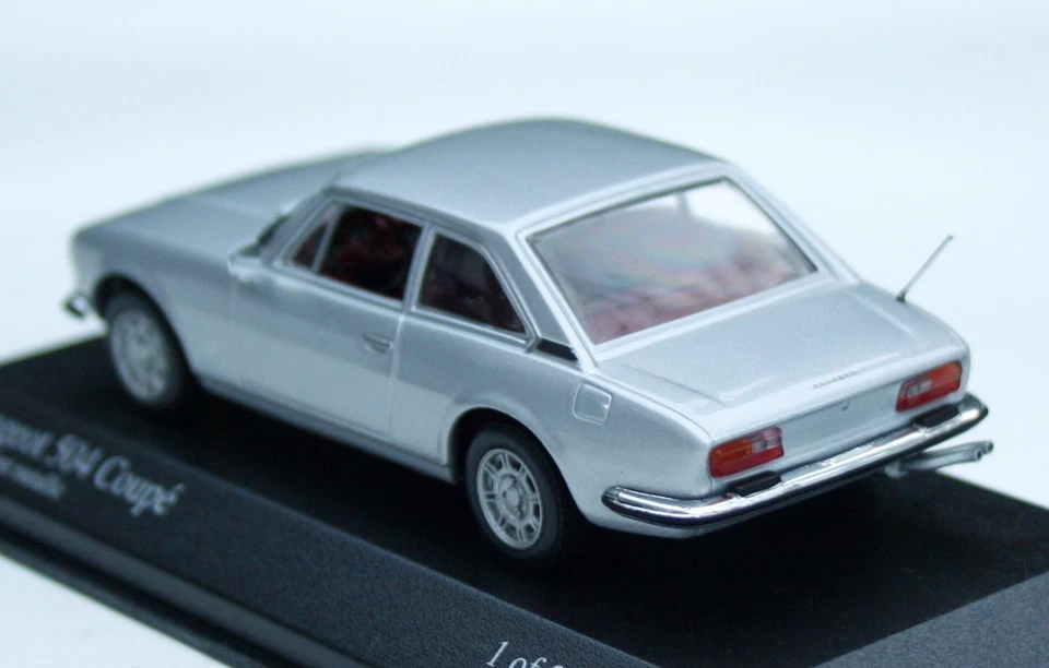 Peugeot 504 Coupé Bj. 1974-1979, Metallo Argentato, Minichamps-Modell Im M.1 : - Immagine 2 di 4