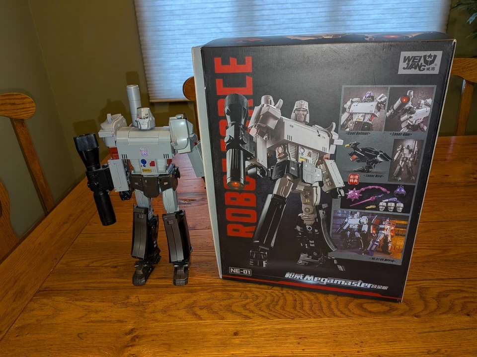 Weijiang NE-01 MegaMaster Robot Force Oversized Mega Tron Masterpiece, Complete - Image 2 of 4