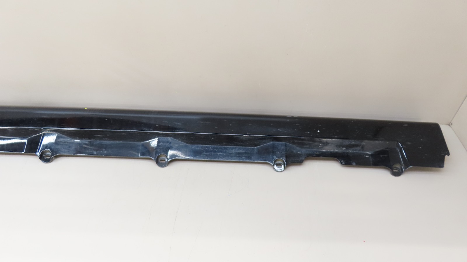 ROLLS-ROYCE RR11 PHANTOM RIGHT PASSENGER SIDE ROCKER PANEL OEM 51717413376