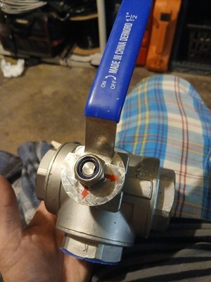 1 1/2''NPT Female T-Ball Valve with Heavy Duty Blue Vinyl Insulation Handle,...