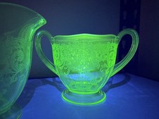 Rare Fostoria Acanthus Green Uranium Etched Depression Glass Cream Sugar Set