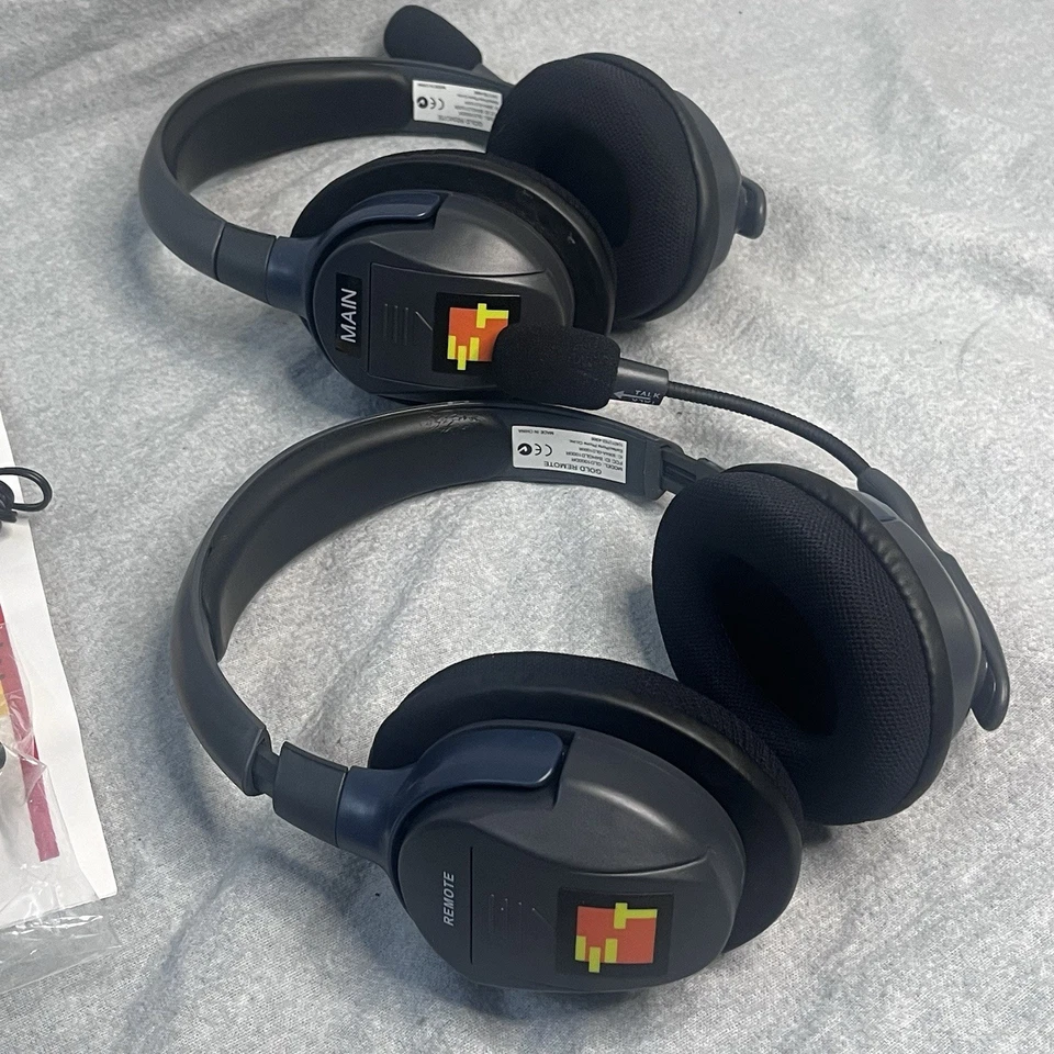 EARTEC UltraLITE Full Duplex Wireless Headset - 2 Headsets Included - Image 3 of 4