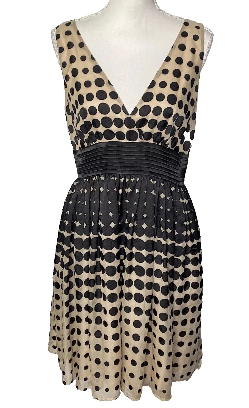 Regular Size Sleeveless Dresses for Women