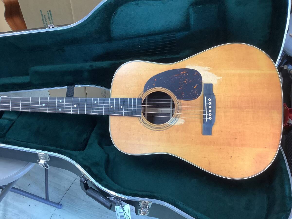 kazu！美品 Martin D-28 Martin Custom Shop – Tone Shop Guitars