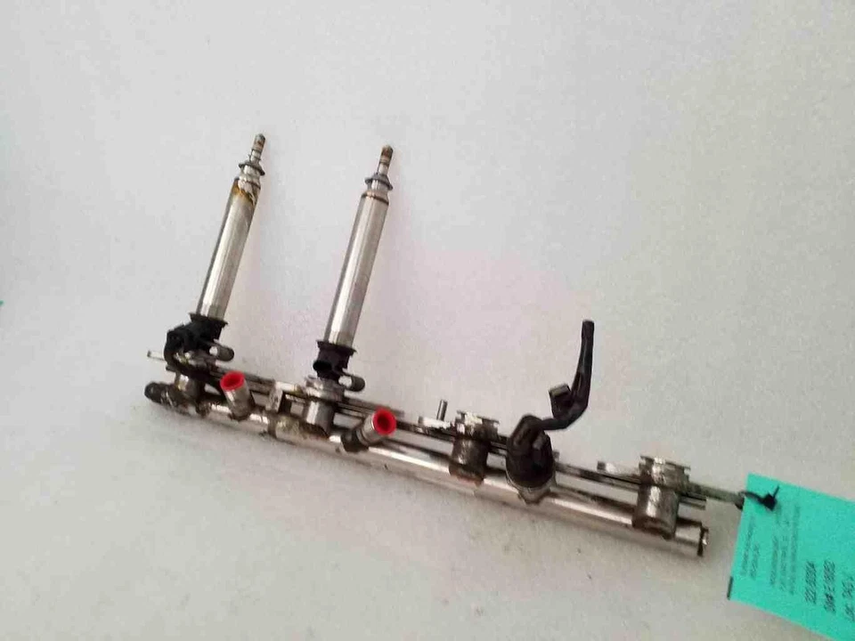 11 12 13 14 Mercedes-Benz MERCEDES CLASE CL 11 Misceláneas Piezas de Inyección de Combustible Foto 4 de 4