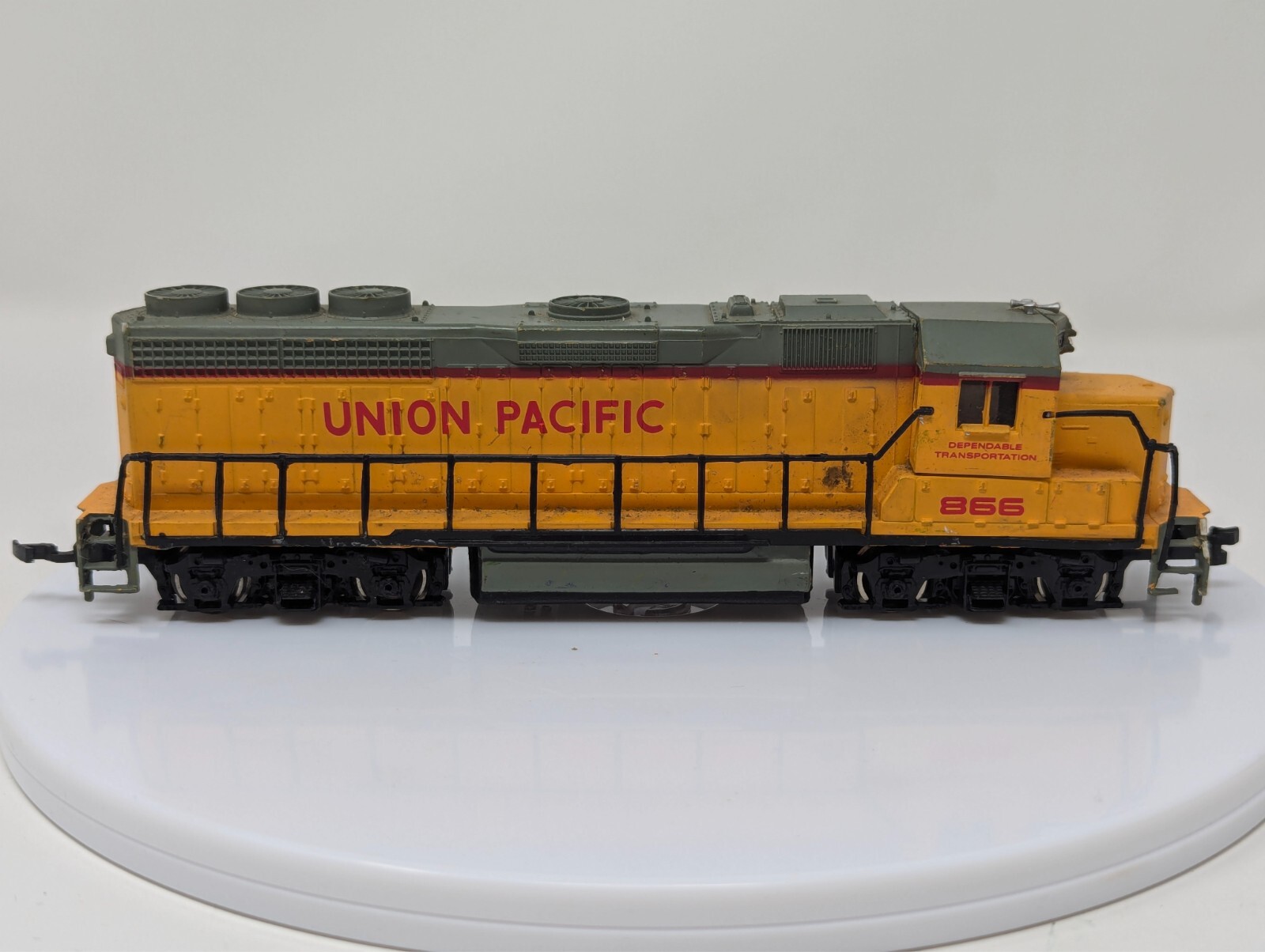 Locomotive Diesel EMD GP40 - Southern Pacific - Bachmann 60312 - HO 1/87 - DCC - Neuf
