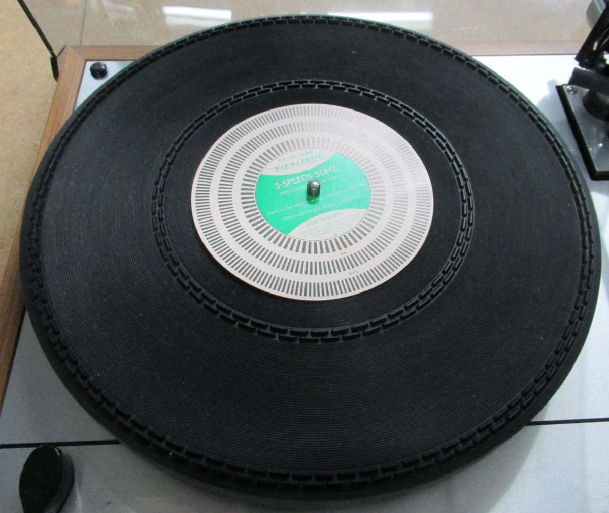Thorens TD 165 Belt-Drive Turntable Record Player Made in Germany
