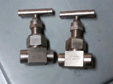 Swagelok whitey SS-6NBF4-Gs-sh Bonnet Needle Valve  1/4" 6000PSIG Lot Of 2