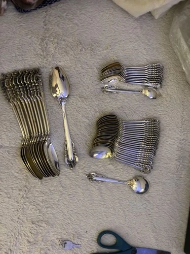 wallace grand baroque sterling silver DINNER SIZE spoons 46pcs