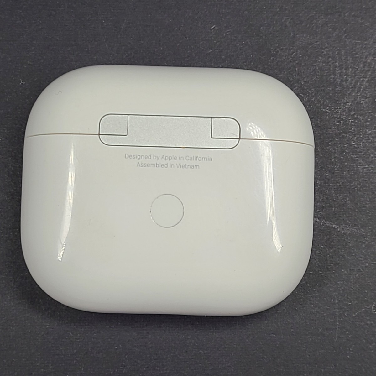 Apple AirPods 3rd Gen (A2565 A2564) with MagSafe Charging Case