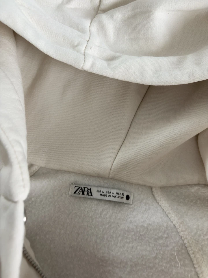 Oversized Pullover von Zara V-Ausschnitt Knöpfe schick - Bild 3 von 4