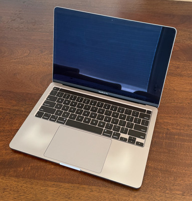 Apple MacBook Pro 13  2020 Intel i5 2.0GHz 16GB RAM 1TB SSD Space Gray A2251