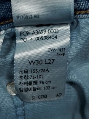 K-mom Levis Silvertab Jeans Womens 30 Mom Tapered High Rise Medium Wash