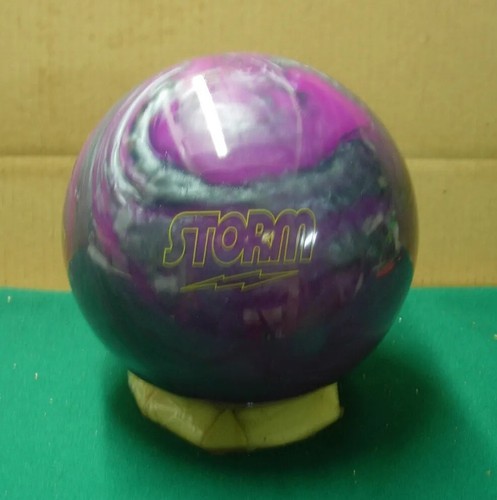 NIB 12lb, Storm MIX PURPLE/SILVER Urethane, Made in China, no holes - Picture 4 of 7