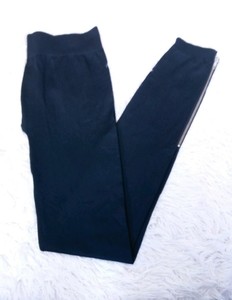 legging preta com ziper