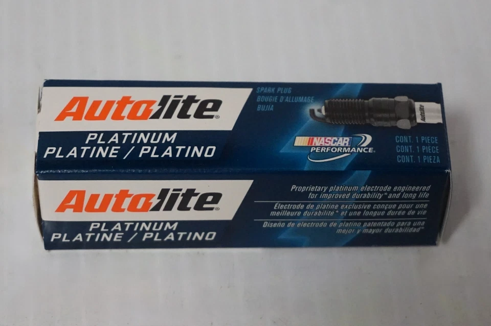 Pacote com 4 velas de ignição de substituição automotiva Autolite Platinum AP605 - Imagem 3 de 4