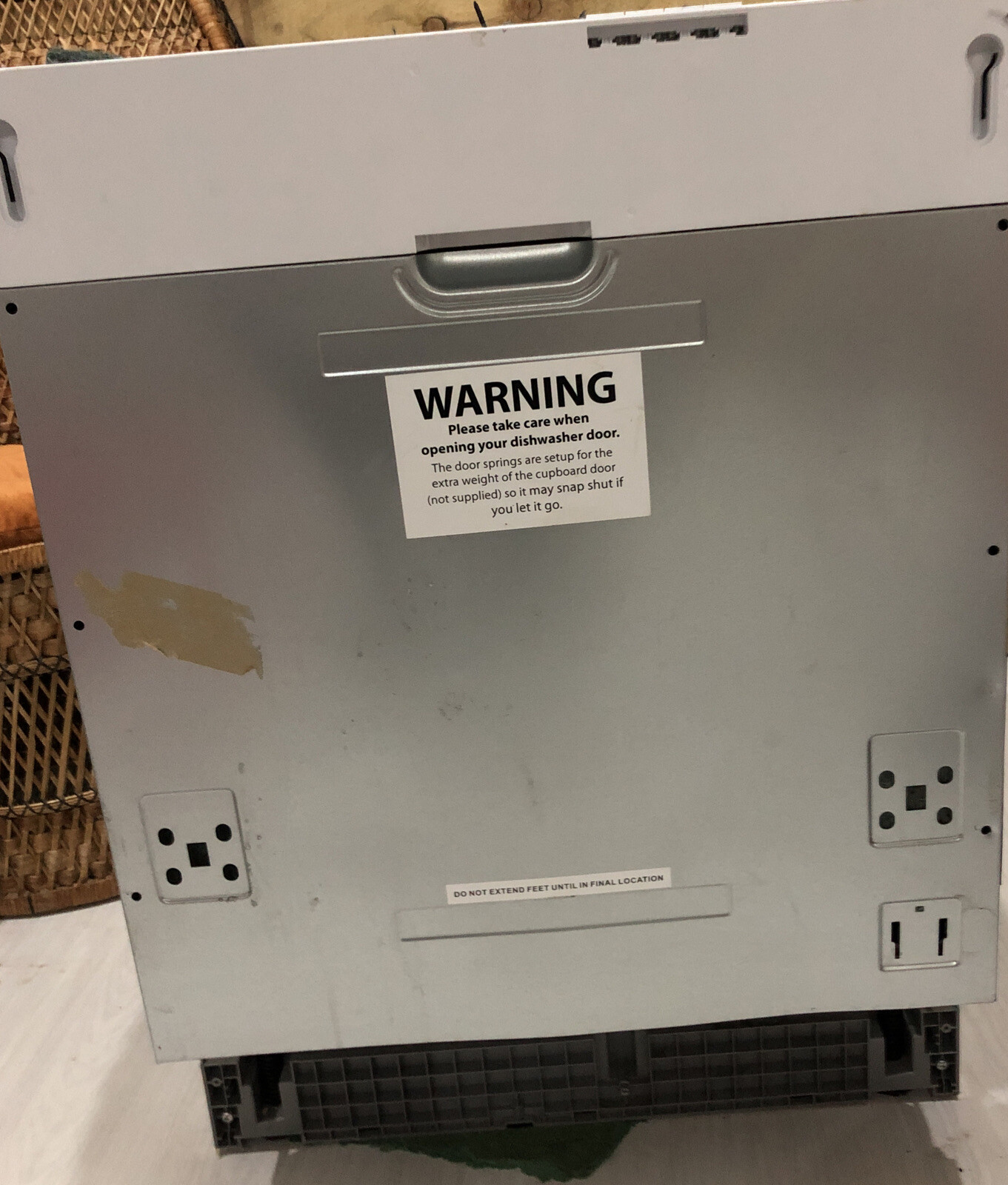 logik integrated dishwasher