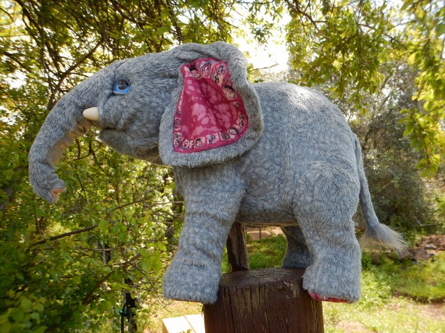 furreal elephant