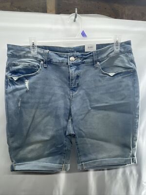 Time & Tru Mid-Rise Cuffed Denim Short Size 20 Blue Stretch Distressed Women's
