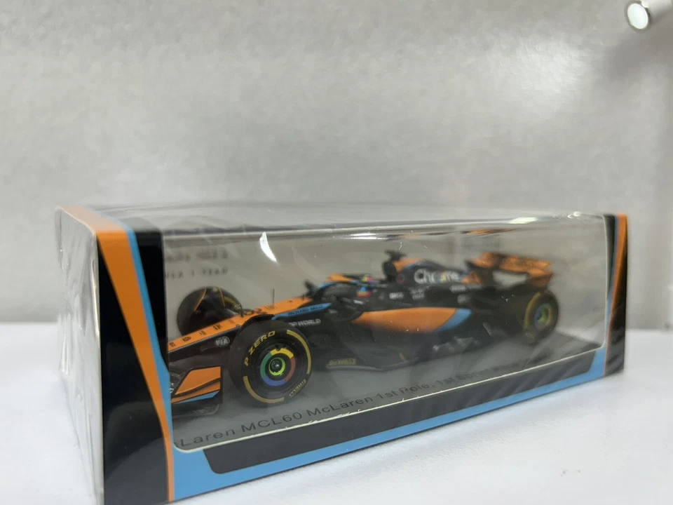 Oscar Piastri's 1st F1 Pole! McLaren MCL60 Qatar GP 2023 1/43 Spark - Imagen 2 de 4