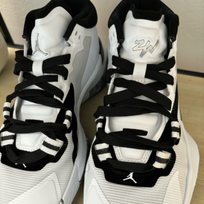Nike Air Jordan Zion Williamson 1 Tb White Black Oreo Dc4208  display picture 2