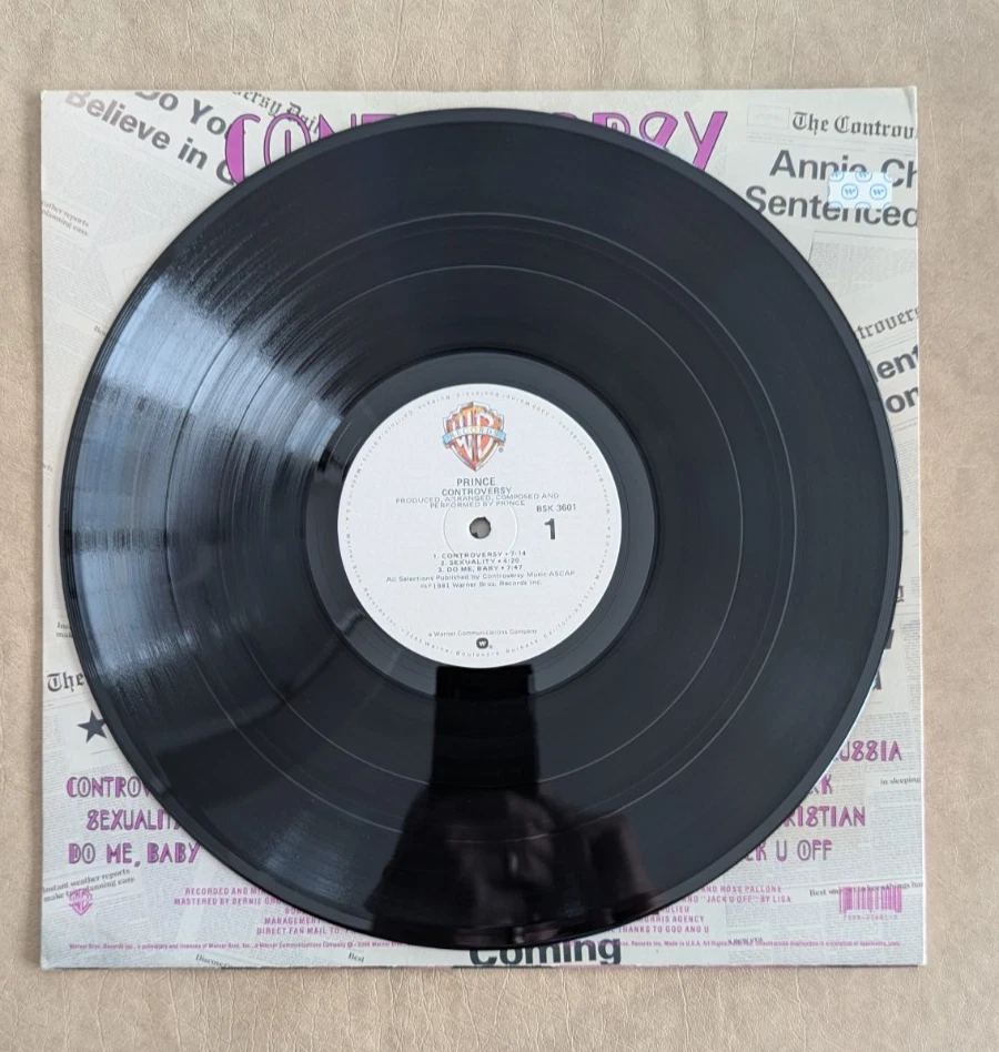 PRINCE SUPER RARE MINT 1st PRESSING 'CONTROVERSY' W/ 36X24" MINT POSTER FUNKY! - Image 3 of 4