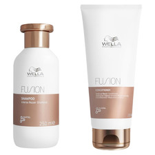 Wella Professionals Fusion Intense Repair Set Shampoo 250ml & Conditioner 200ml*
