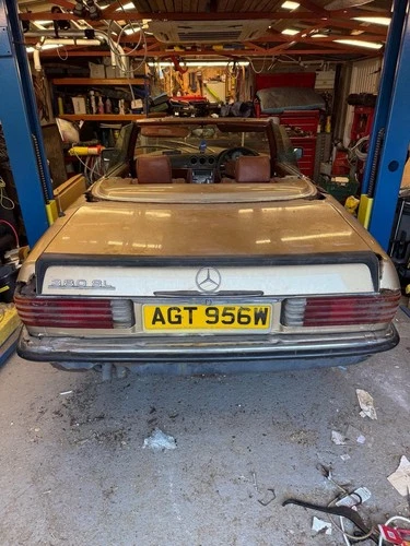 Spares/Repair Mercedes 380SL R107 - Picture 3 of 10