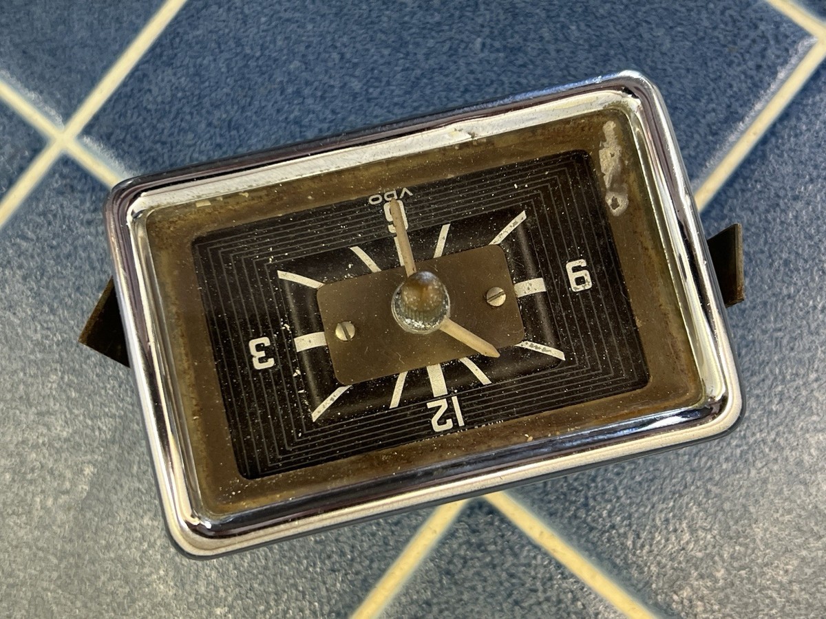 時計 VW Vintage VW BUS Deluxe VDO Clock 6 Volt 1955-1966 Volkswagen 15 21