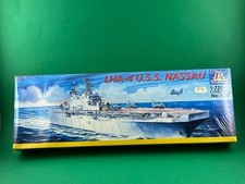 Italeri 1:720 LHA-4 U.S.S. Nassau # 530 - versiegelt
