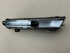 JAGUAR F-PACE X761 LAND ROVER VELAR 17R – HALOGEN RECHTS LED-Tagfahrlicht HK83 1