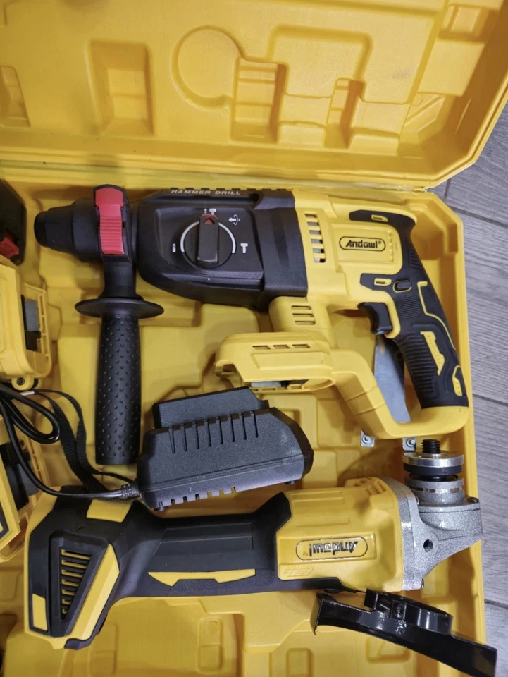 Kit 4in1: Trapano, Avvitatore, Smerigliatrice, Tassellatore | 2x4Ah - Immagine 3 di 4