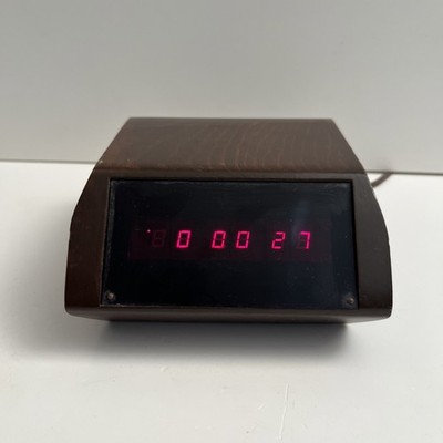Vintage Digitime LED Digital Broadcast Master Studio Timer in Wood Case Working!
