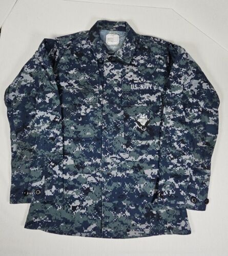US Navy chemise / chemisier boutonné taille S bleu rég camouflage numérique US MARINE   - Photo 1/17