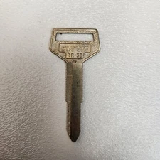 1 Curtis Key Blank TR33 Toyota TR33 / X137 (AXXESS 30)