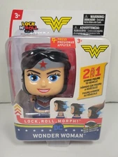 Wonder Woman DC Lock Roll Morph 2 In 1 Hybrid to Vehicle Base Collector Comics