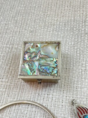 Vintage Alpaca Mexico Silver Abalone Lot Bracelet Trinket  VTG Lot Of 2 Southwest Alpaca Silver  MOP Abalone Pendant Agate Necklace 16” main image 0