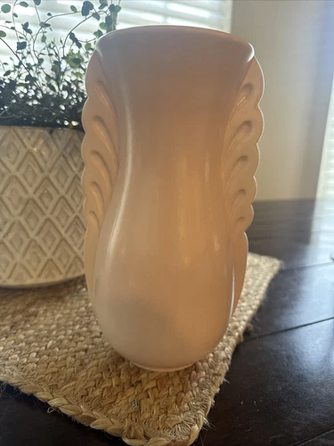 Vintage Red Wing Pottery Art Vase Pink 9" Tall