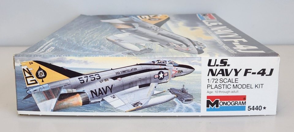 Monogram Jet Models 1985 Monogram U.S. Navy F-4J 1/72 Scale Plastic Jet Model Kit 5440 Open ...