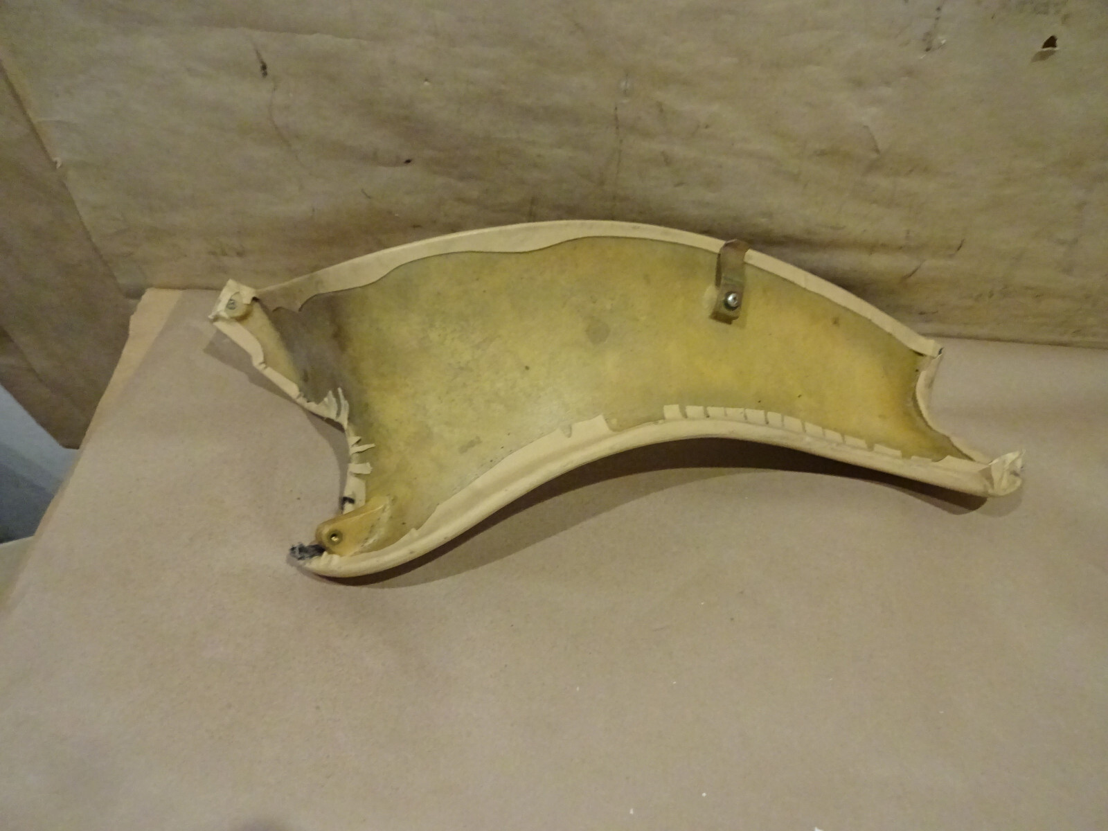 Maserati 4200 - LH Lower Dashboard Panel - Beige- P/N 66773500