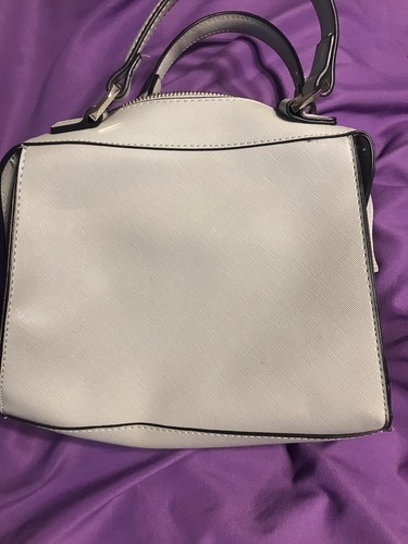 Steve Madden Shoulder Crossbody Bag Purse with Scarf (New Without Tags) - Picture 3 of 5