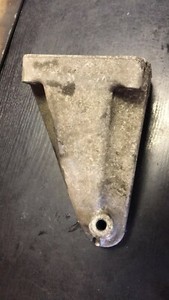 Mercedes-Benz C-Klasse W203 Motorhalter rechts A6112230804