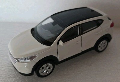 WELLY HYUNDAI TUCSON 3 III WEISS 1:34 DIE CAST METAL MODEL WELLY unbespielt SUV