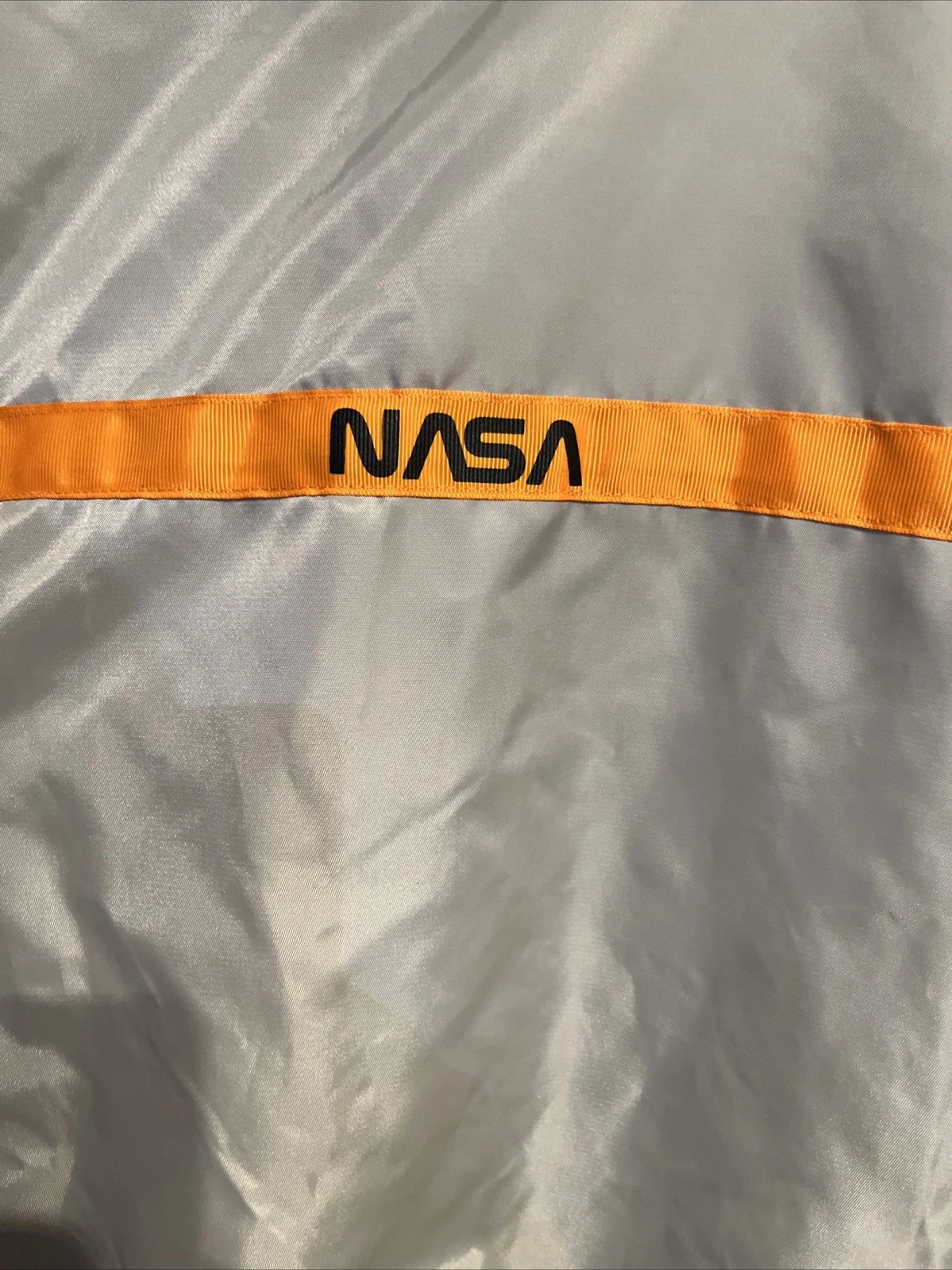 NWT Men NASA Logo Spellout Asstseries Bomber Flight Jacket Med Reflective Gray - product detail image 3